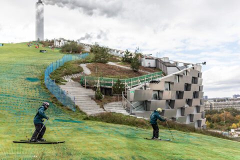CopenHill Denemarken- Skiën op schoonste energiefabriek