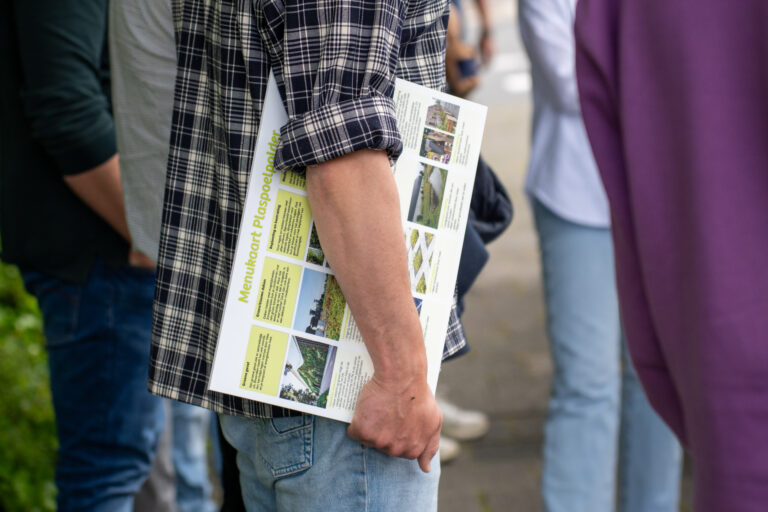 Duurzaam stedenbouwkundig plan met groen en waterintegratie in Nederland.